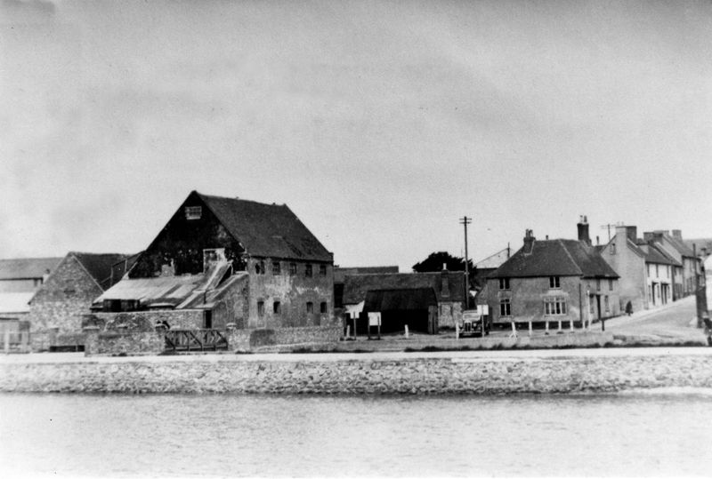 ACQ634-1-3.jpg
