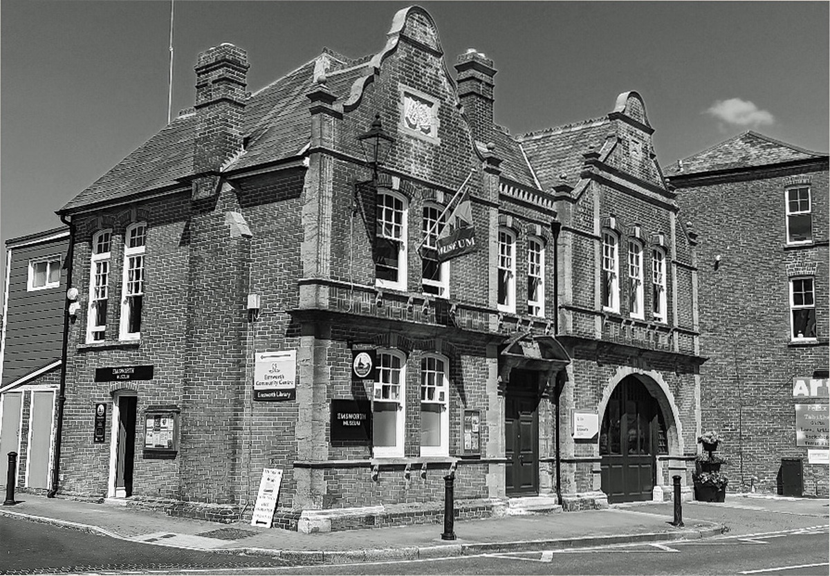 The Museum bw.jpg